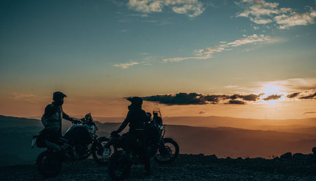 Yaz Bitmeden, Gün Batımında Motosiklet Rotaları